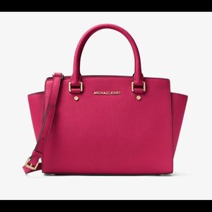 Michael Kors Selma Saffiano Medium Satchel